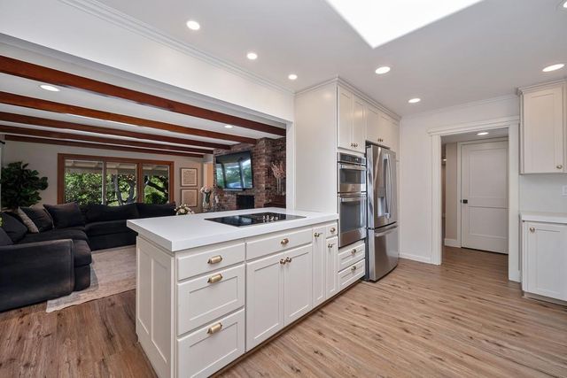 8177 Twin Rocks Rd, Granite Bay, CA 95746