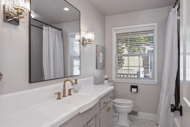 8177 Twin Rocks Rd, Granite Bay, CA 95746