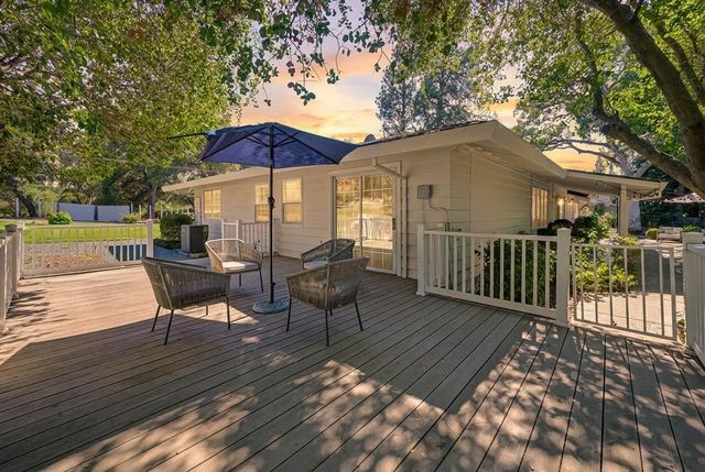 8177 Twin Rocks Rd, Granite Bay, CA 95746