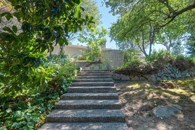 8177 Twin Rocks Rd, Granite Bay, CA 95746
