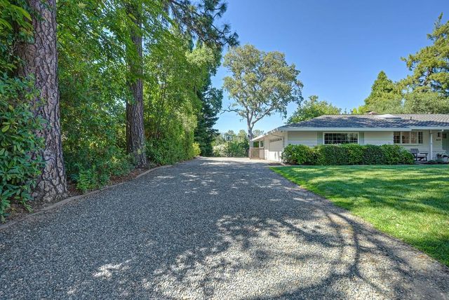 8177 Twin Rocks Rd, Granite Bay, CA 95746