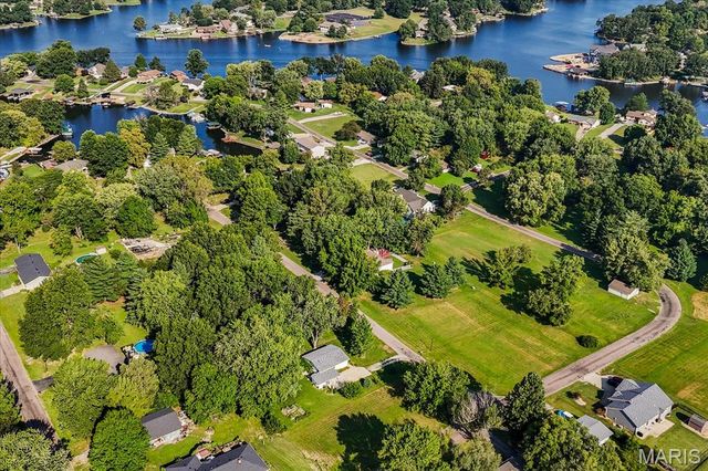 2068 Jolly Roger Drive, Edwardsville, IL 62025