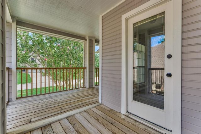 8710 Cross Country Drive, Humble, TX 77346