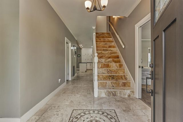 8710 Cross Country Drive, Humble, TX 77346