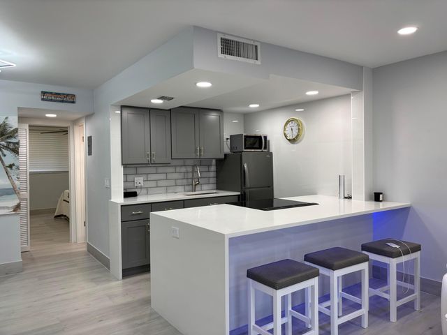 2565 S Ocean Boulevard 1230, Palm Beach, FL 33480
