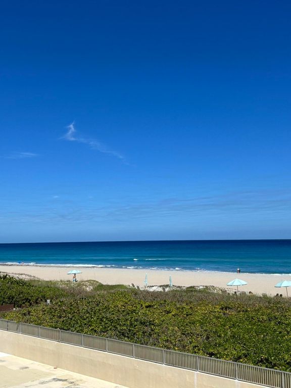 2565 S Ocean Boulevard 1230, Palm Beach, FL 33480