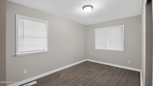 236 S Canton Club Circle, Jackson, MS 39211