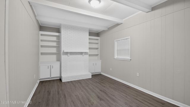 236 S Canton Club Circle, Jackson, MS 39211