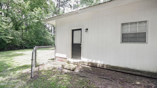 236 S Canton Club Circle, Jackson, MS 39211