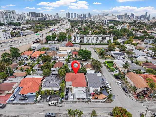 911 NW 22nd Pl, Miami, FL 33125