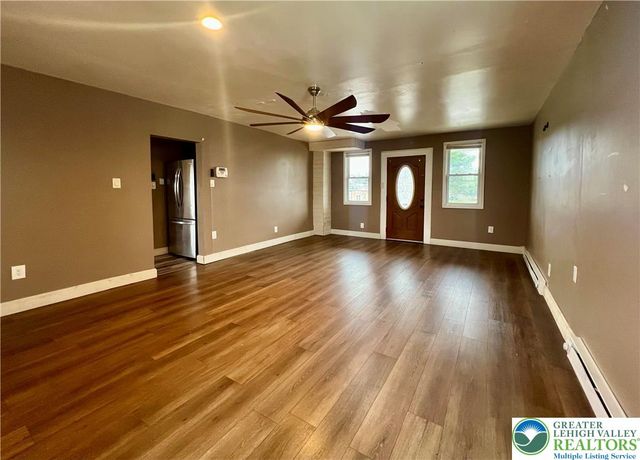 226 Lackawanna Avenue, Avoca, PA 18641