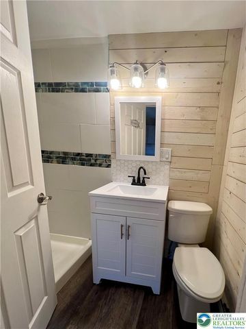 226 Lackawanna Avenue, Avoca, PA 18641