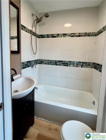 226 Lackawanna Avenue, Avoca, PA 18641