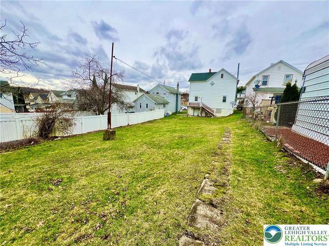 226 Lackawanna Avenue, Avoca, PA 18641