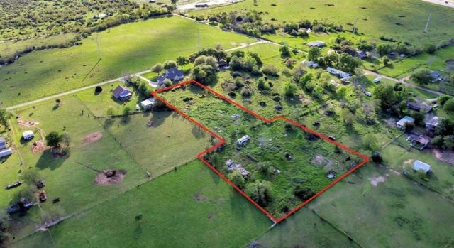 651 Gebhardt, Sealy, TX 77474