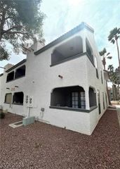 2812 Bluegill Way A, Henderson, NV 89014