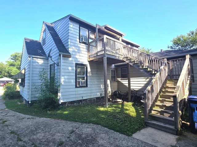 1117 Judge Avenue, Waukegan, IL 60085