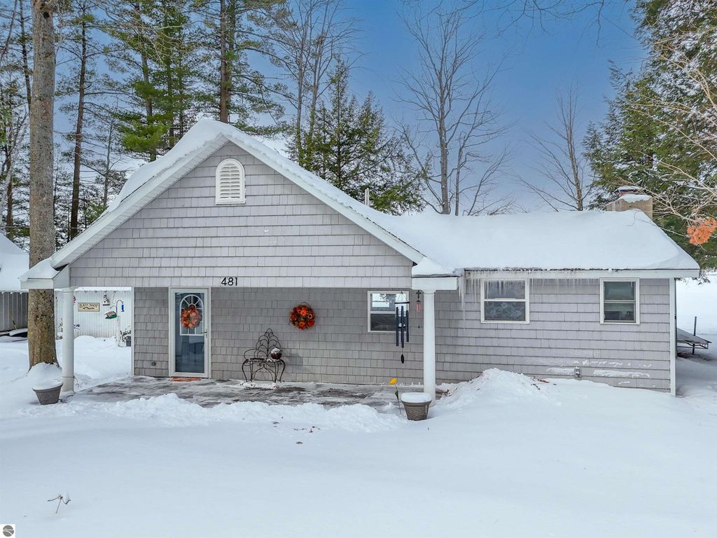 Image 28 of property listing at 481 Lake Drive NE, Kalkaska, MI 49646