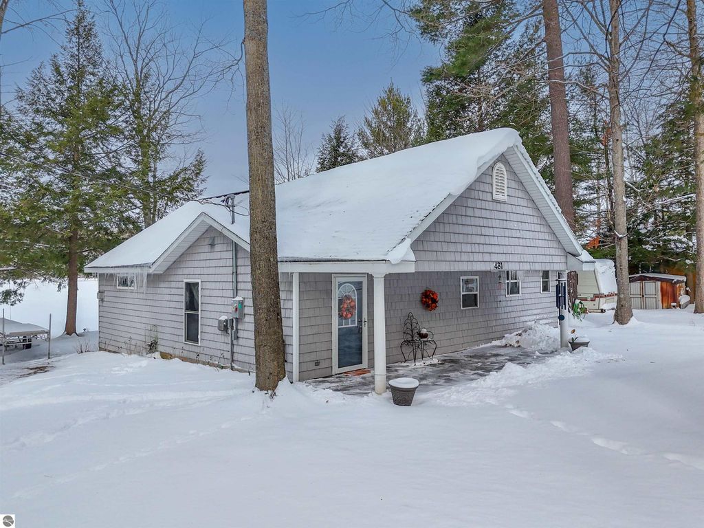 Image 29 of property listing at 481 Lake Drive NE, Kalkaska, MI 49646