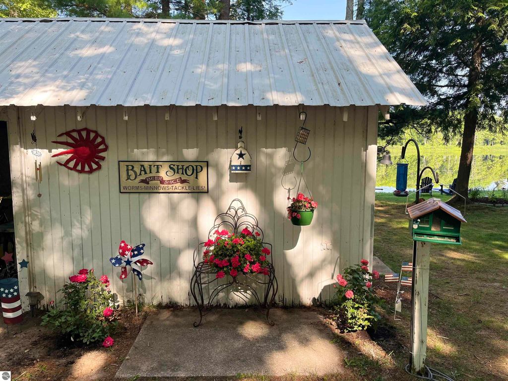 Image 58 of property listing at 481 Lake Drive NE, Kalkaska, MI 49646