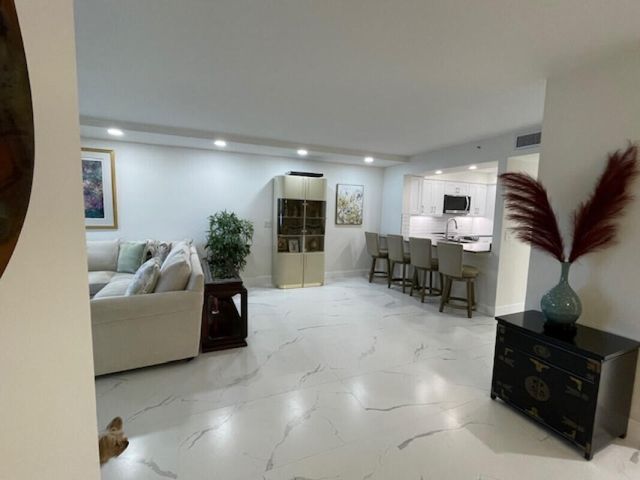 14111 Royal Vista Drive 109, Delray Beach, FL 33484