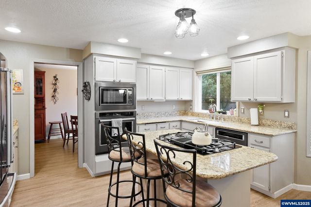 3652 Powder Creek Ct N, Keizer, OR 97303