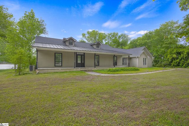 113 Greybridge Road, Pelzer, SC 29669