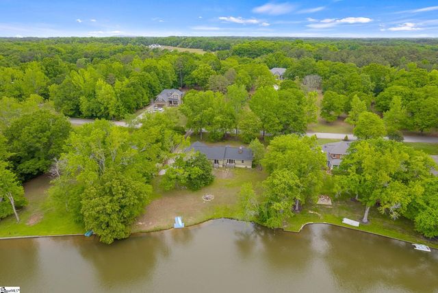 113 Greybridge Road, Pelzer, SC 29669