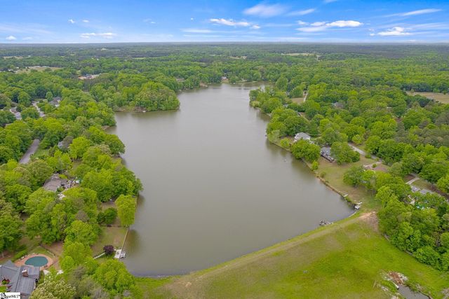 113 Greybridge Road, Pelzer, SC 29669