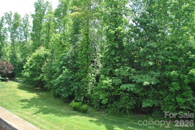 20 Foxden Drive 203, Fletcher, NC 28732