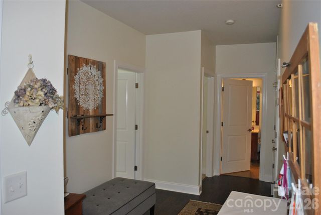 20 Foxden Drive 203, Fletcher, NC 28732