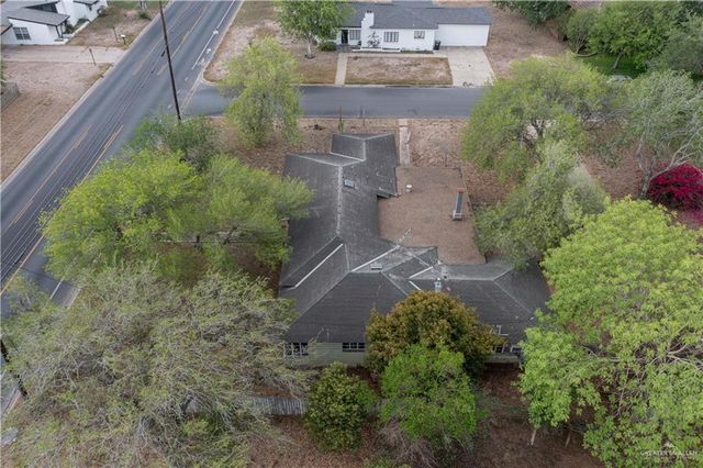 612 S Border Avenue, Weslaco, TX 78596
