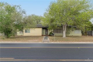 612 S Border Avenue, Weslaco, TX 78596