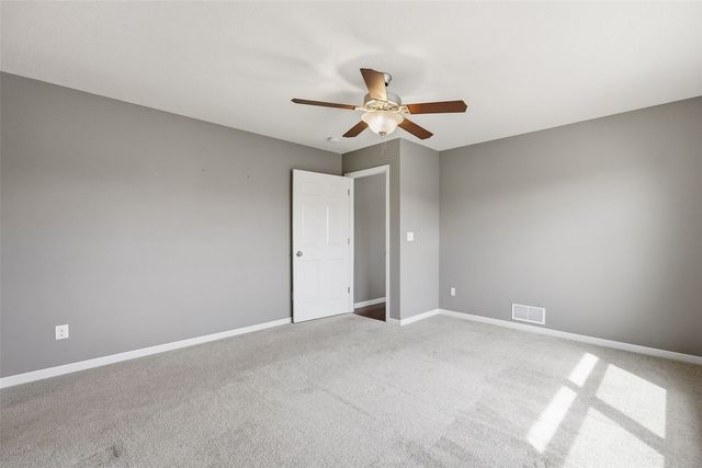 7003 Waterview Drive SW, Cedar Rapids, IA 52404