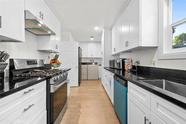 6440 Petit Avenue, Van Nuys, CA 91406