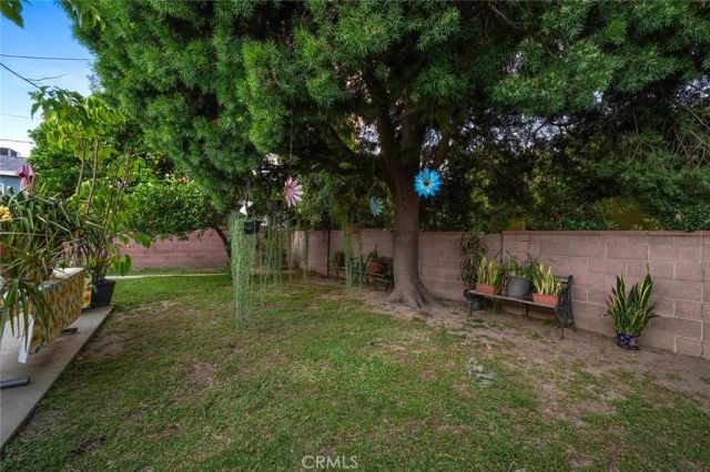 6440 Petit Avenue, Van Nuys, CA 91406