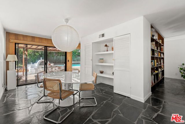 22245 Leadwell Street, Los Angeles, CA 91303