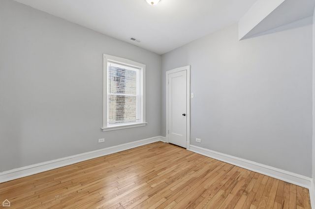 7933 S Evans Avenue, Chicago, IL 60619