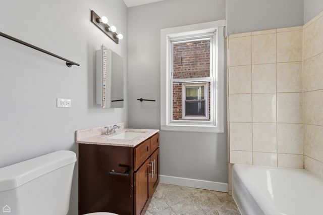 7933 S Evans Avenue, Chicago, IL 60619