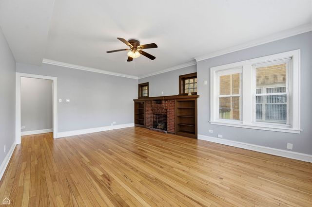 7933 S Evans Avenue, Chicago, IL 60619