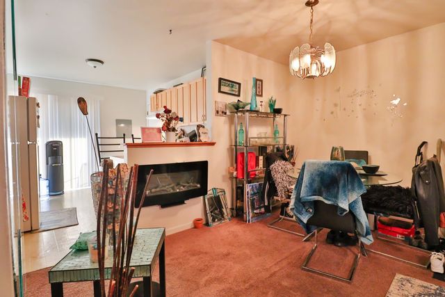 170 DUNTEMAN Drive 301, Glendale Heights, IL 60139