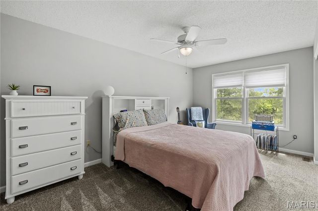 2056 Hawks Landing Drive, Lake St Louis, MO 63367