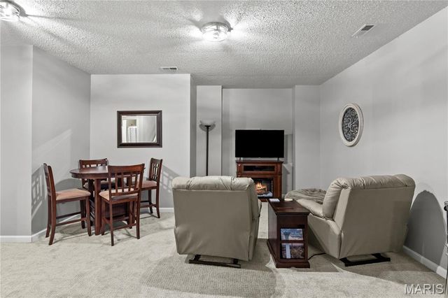 2056 Hawks Landing Drive, Lake St Louis, MO 63367