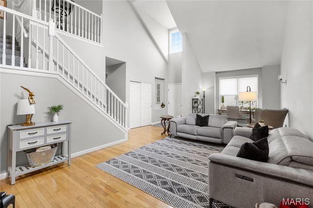 2056 Hawks Landing Drive, Lake St Louis, MO 63367