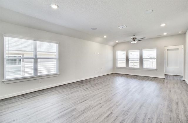 11713 Airspeed Drive, Conroe, TX 77303