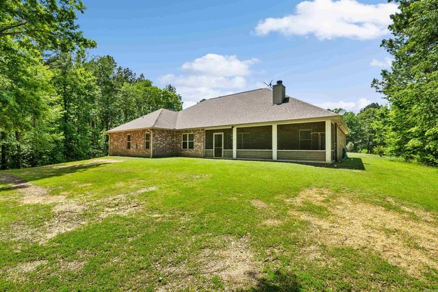 402 Demuth, Benton, AR 72019