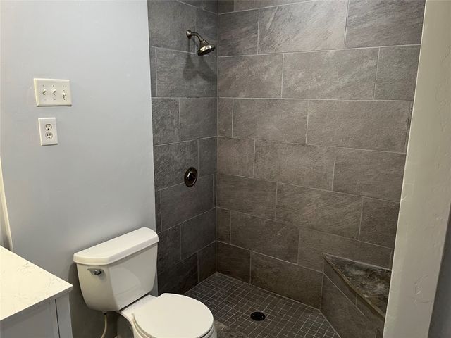 816 E Heath Street, Rockwall, TX 75087