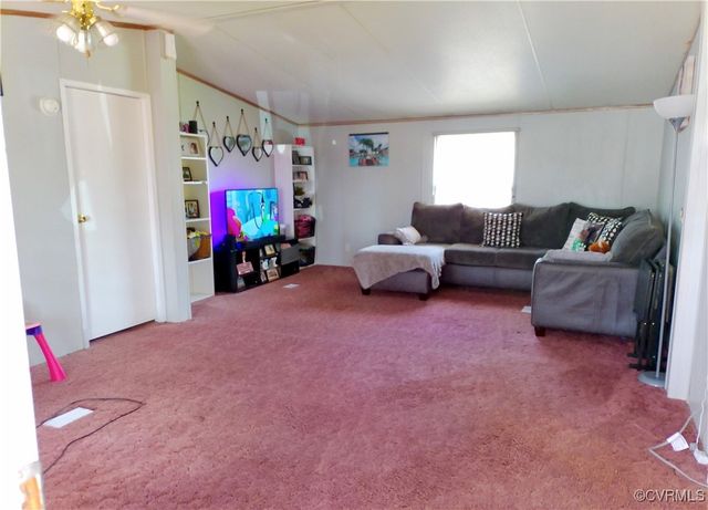 24081 E James Anderson Hwy, Cumberland, VA 23040