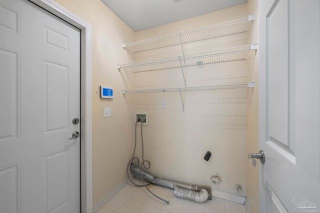 412 Oak Leaf Ct, Pensacola, FL 32514