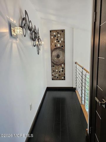 10 Russell Court, Matawan, NJ 07747